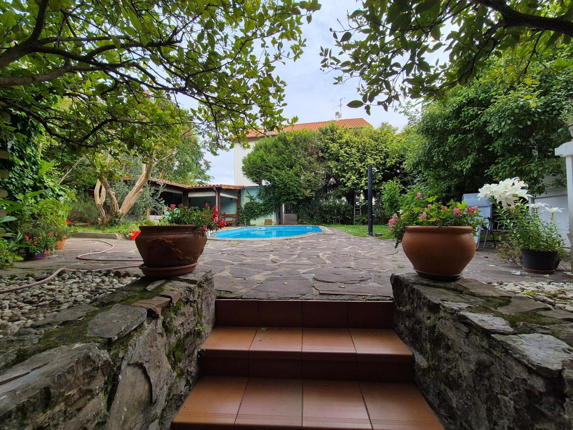 Apartment 55 M2, Sunny Garden & Pool In Villa 1905 Андай Экстерьер фото
